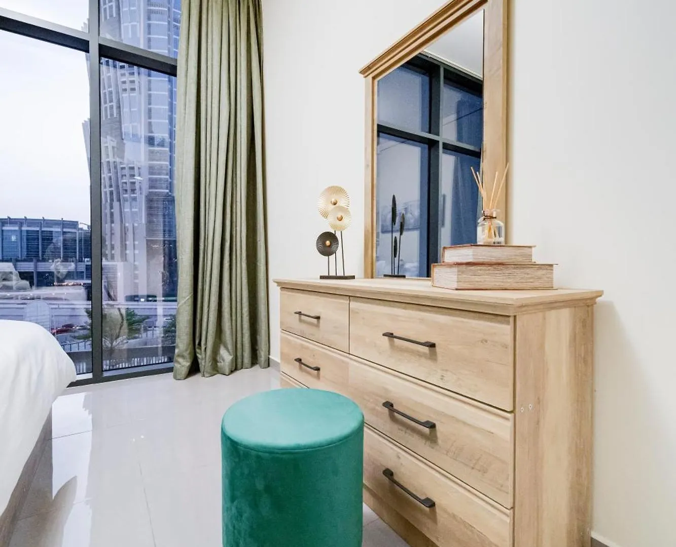 Chic 1Br Getaway- 4Min Walk To Business Bay Metro & 10Min To Burj Khalifa Διαμέρισμα Ντουμπάι