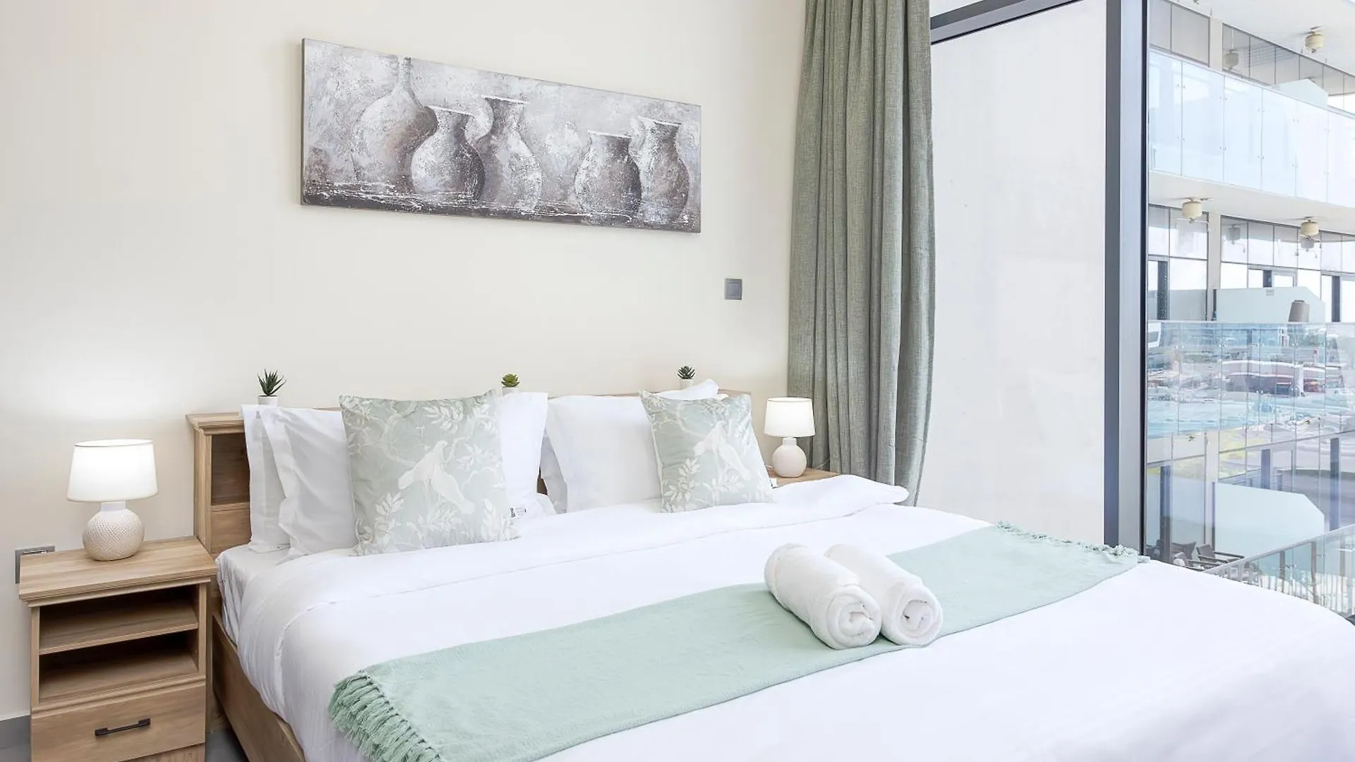 Chic 1Br Getaway- 4Min Walk To Business Bay Metro & 10Min To Burj Khalifa Διαμέρισμα Ντουμπάι 0*,